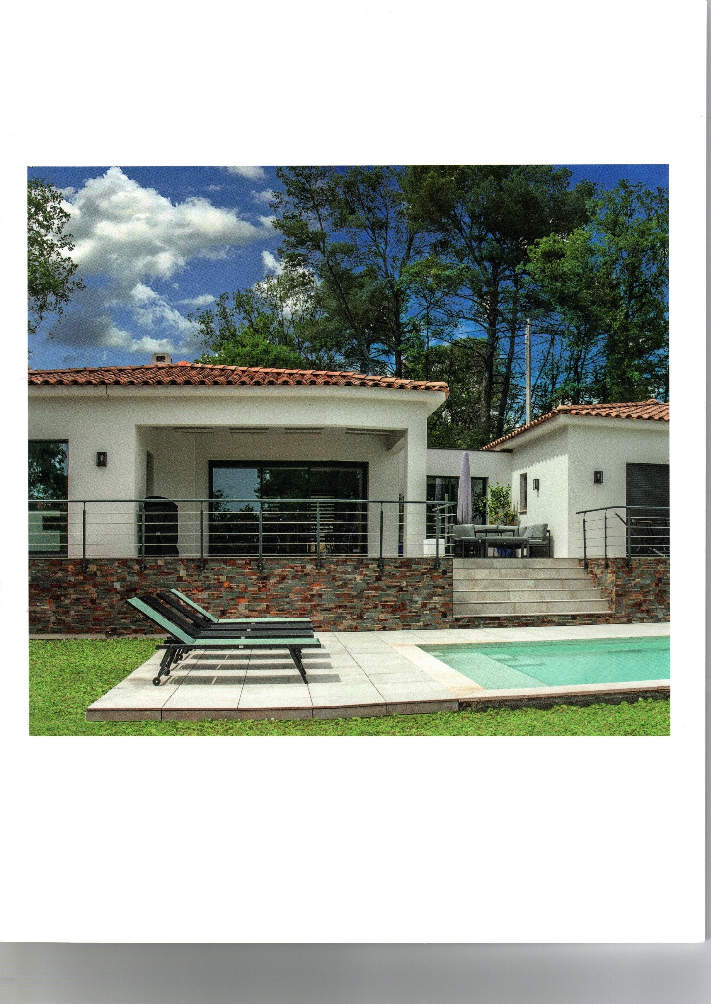 Maison contemporaine avec piscine